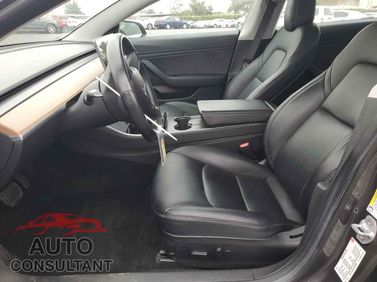 TESLA MODEL 3 2018 - 5YJ3E1EA2JF045577