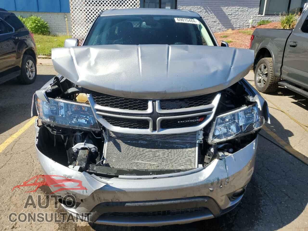 DODGE JOURNEY 2019 - 3C4PDDEG3KT816528