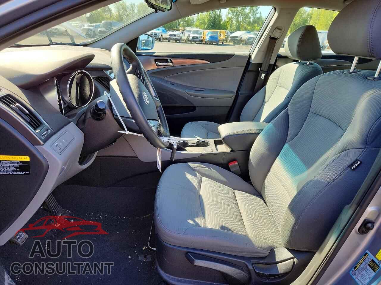 HYUNDAI SONATA 2015 - KMHEC4A4XFA120182