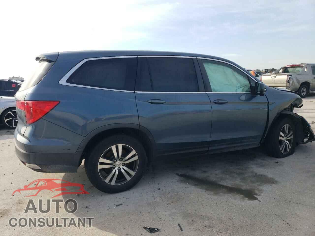 HONDA PILOT 2017 - 5FNYF5H38HB010947