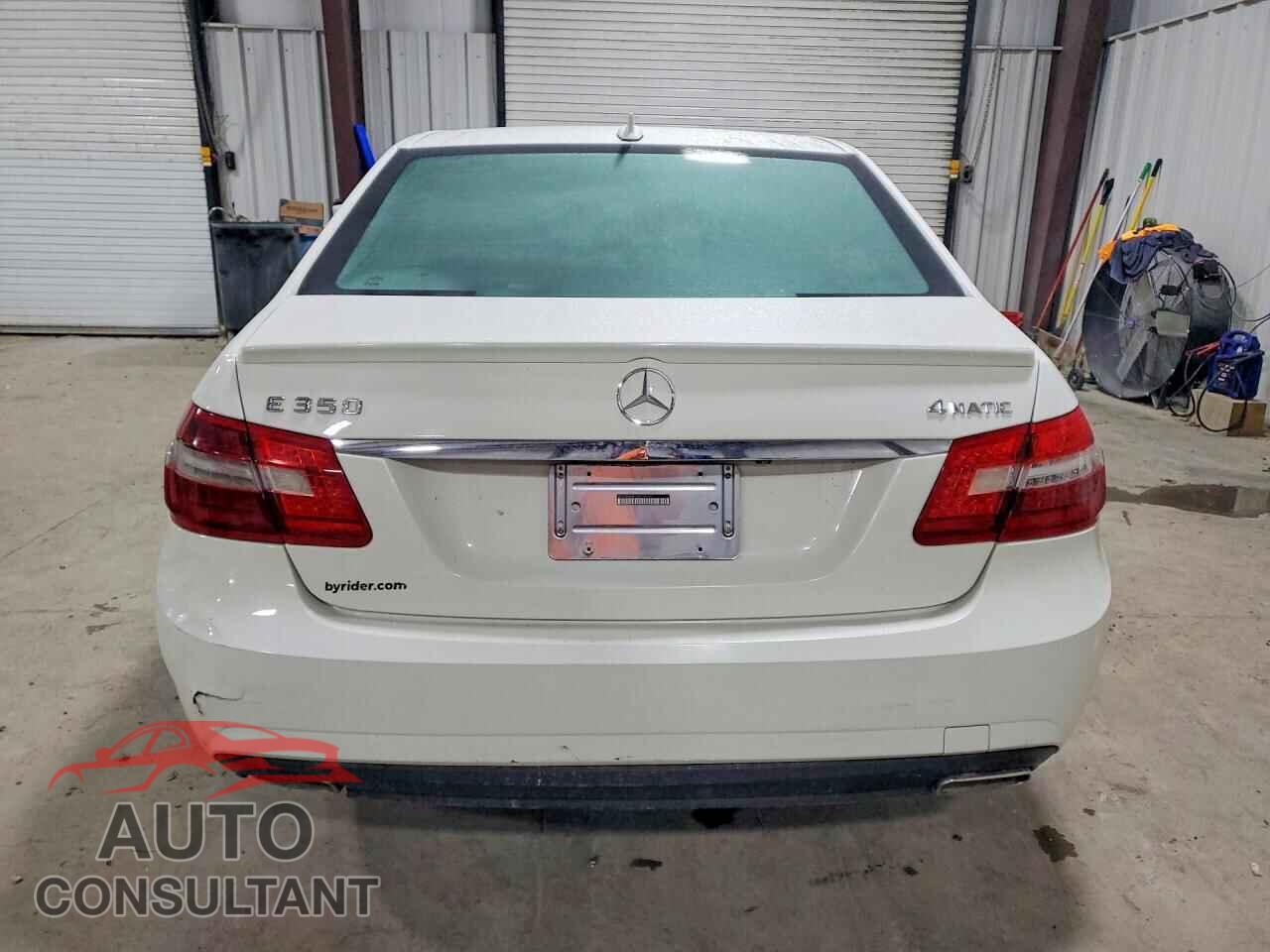 MERCEDES-BENZ E-CLASS 2010 - WDDHF8HB2AA156757