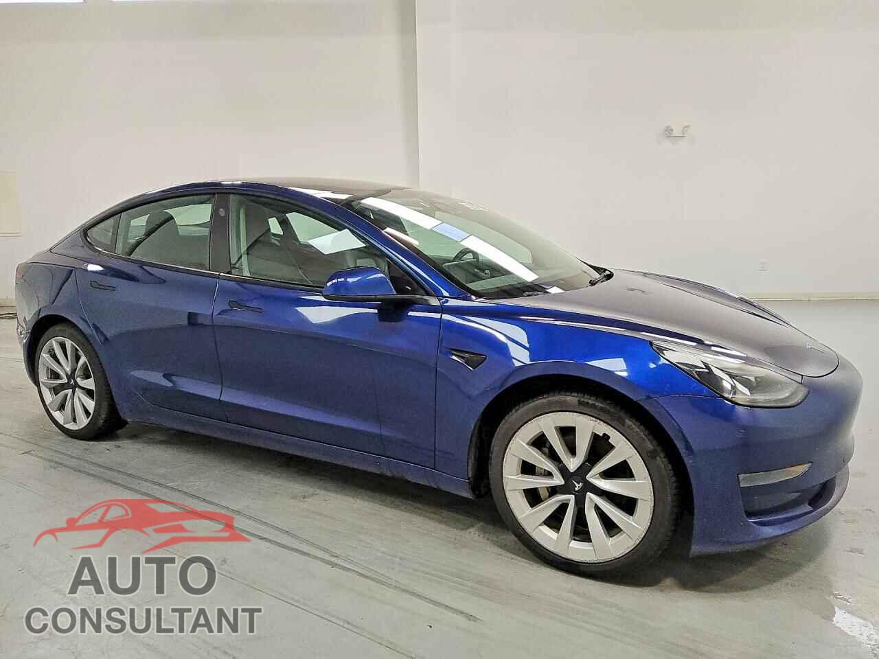 TESLA MODEL 3 2022 - 5YJ3E1EA6NF189669