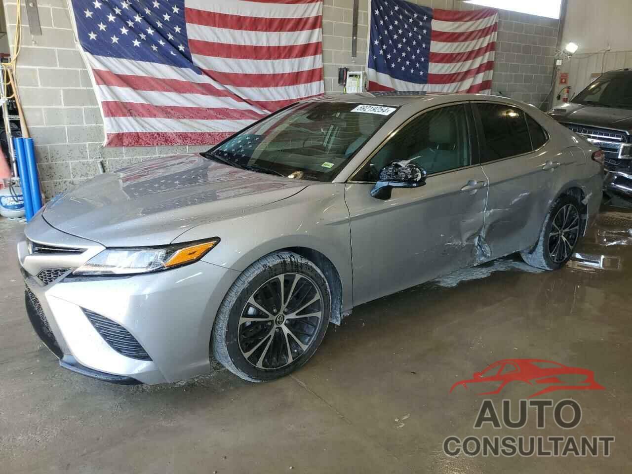 TOYOTA CAMRY 2020 - 4T1G11AKXLU360063