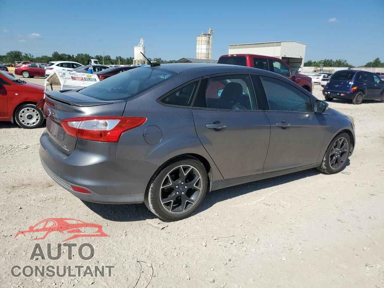FORD FOCUS 2014 - 1FADP3F26EL165909