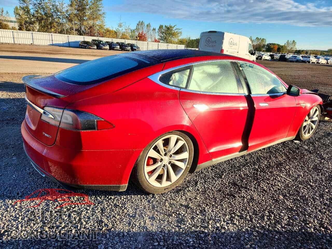 TESLA MODEL S 2014 - 5YJSA1H25EFP64100