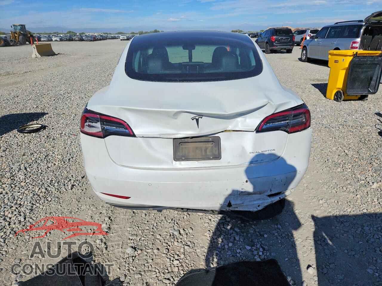TESLA MODEL 3 2021 - 5YJ3E1EB7MF849385