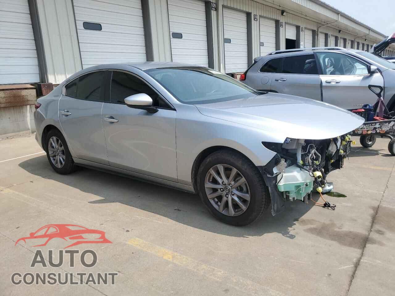 MAZDA 3 2019 - 3MZBPABL9KM113945