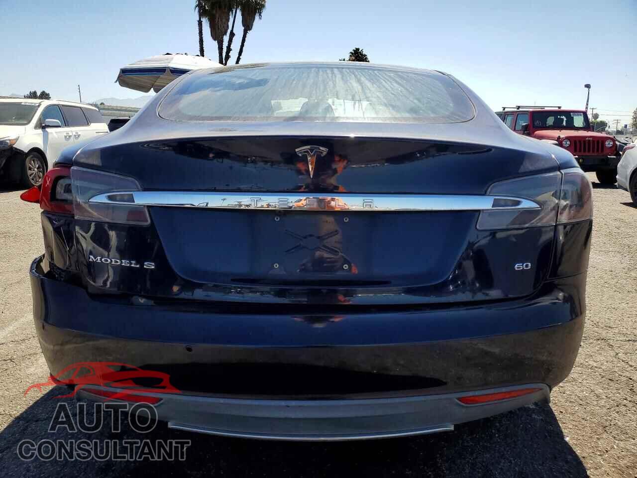 TESLA MODEL S 2015 - 5YJSA1S12FFP73371