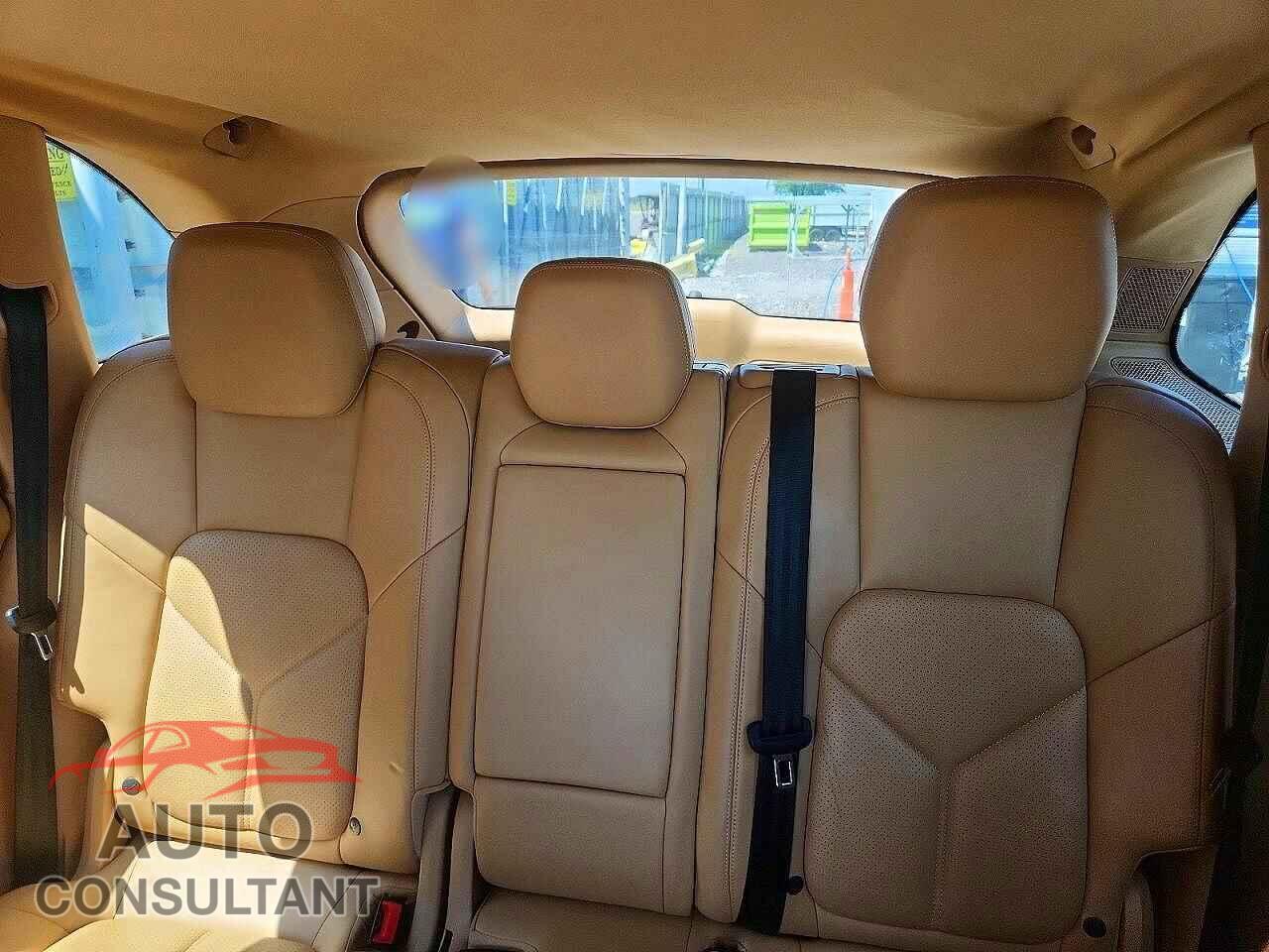 PORSCHE CAYENNE 2013 - WP1AF2A26DLA37880