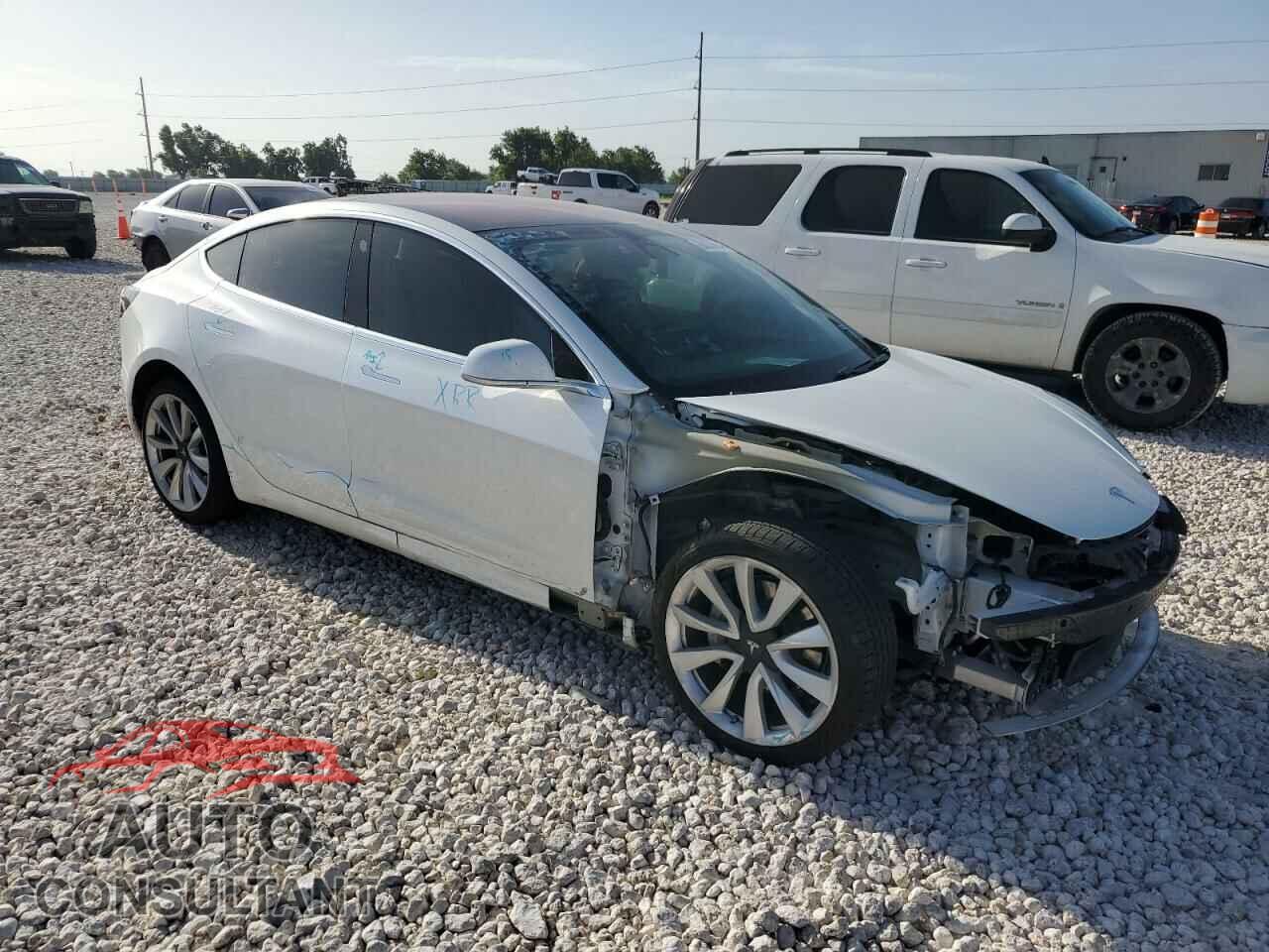 TESLA MODEL 3 2018 - 5YJ3E1EA0JF169735