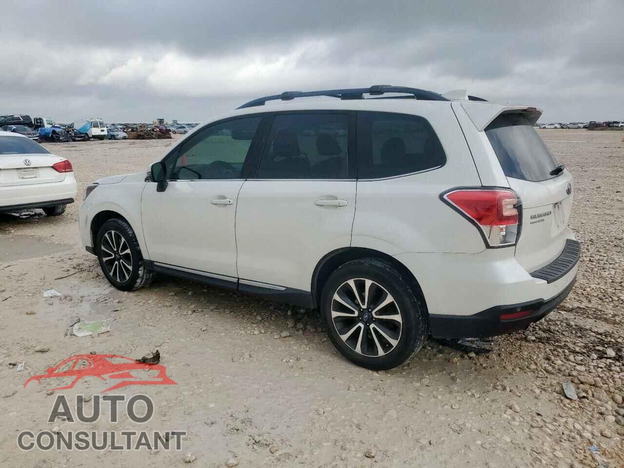SUBARU FORESTER 2017 - JF2SJGWC8HH509672