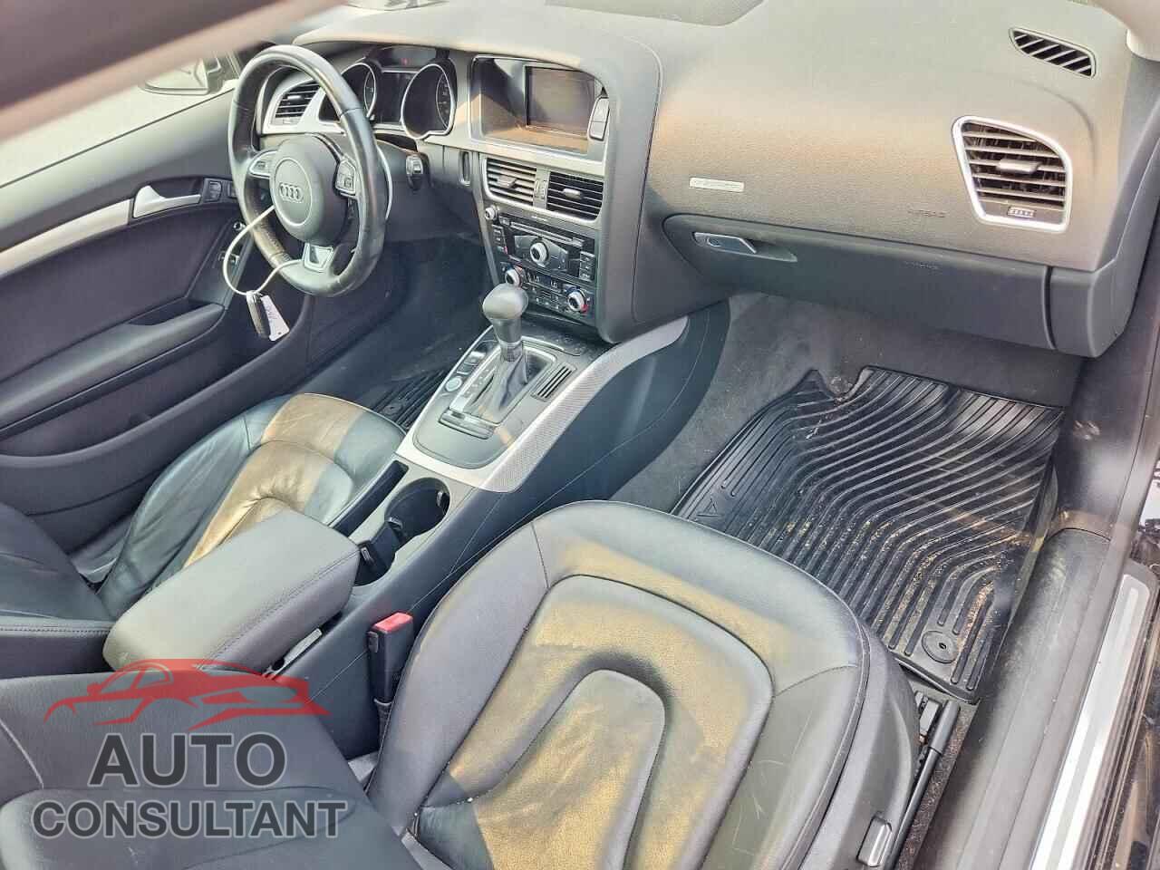 AUDI A5 2013 - WAULFAFR5DA070324
