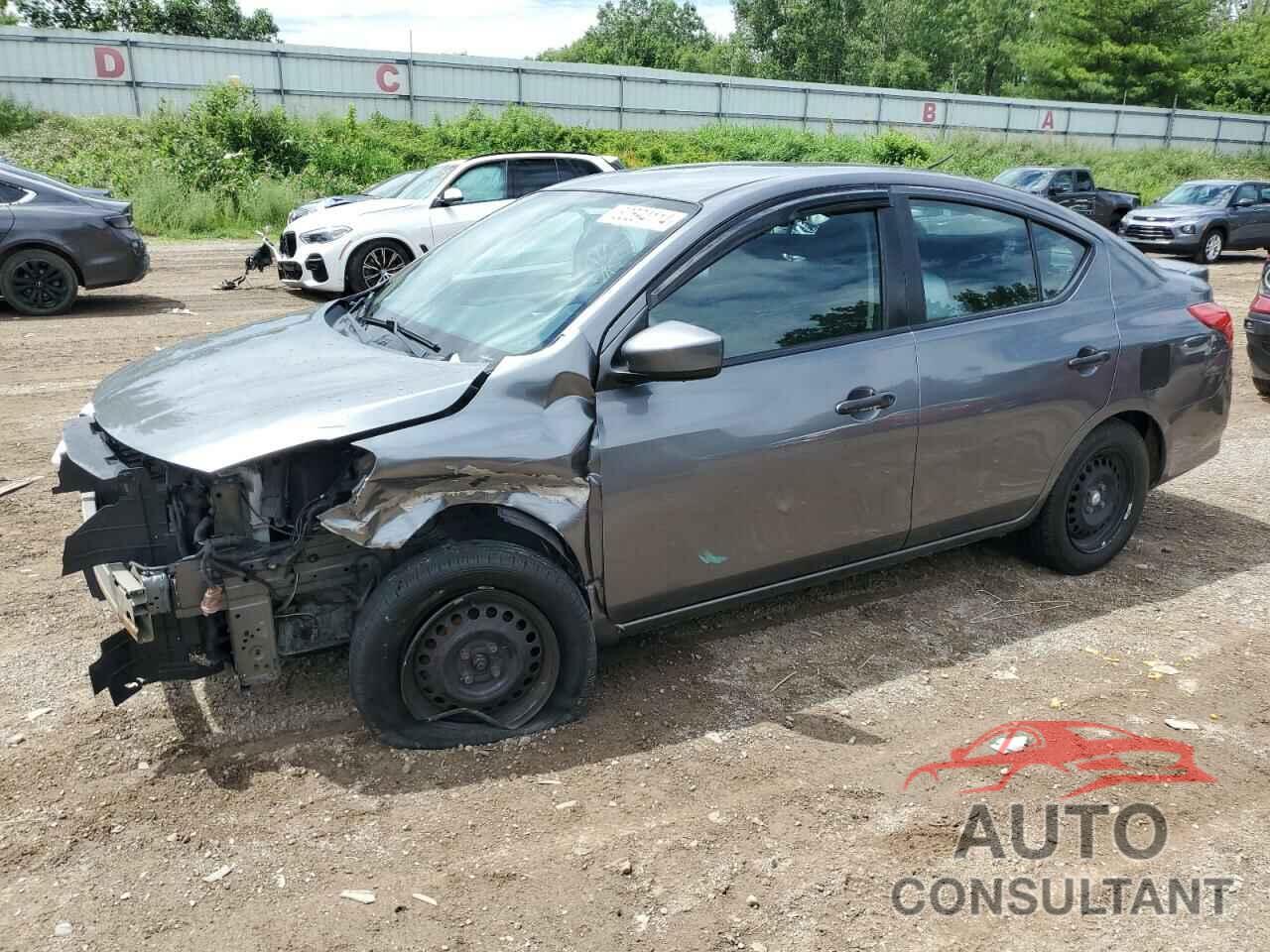 NISSAN VERSA 2018 - 3N1CN7AP2JL848259