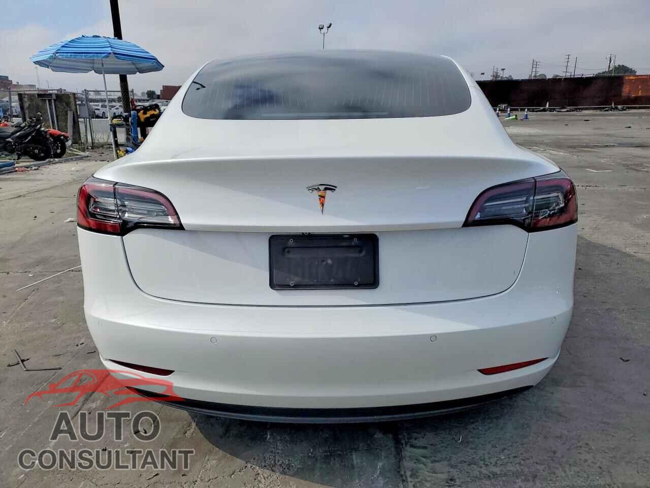 TESLA MODEL 3 2020 - 5YJ3E1EA2LF632056
