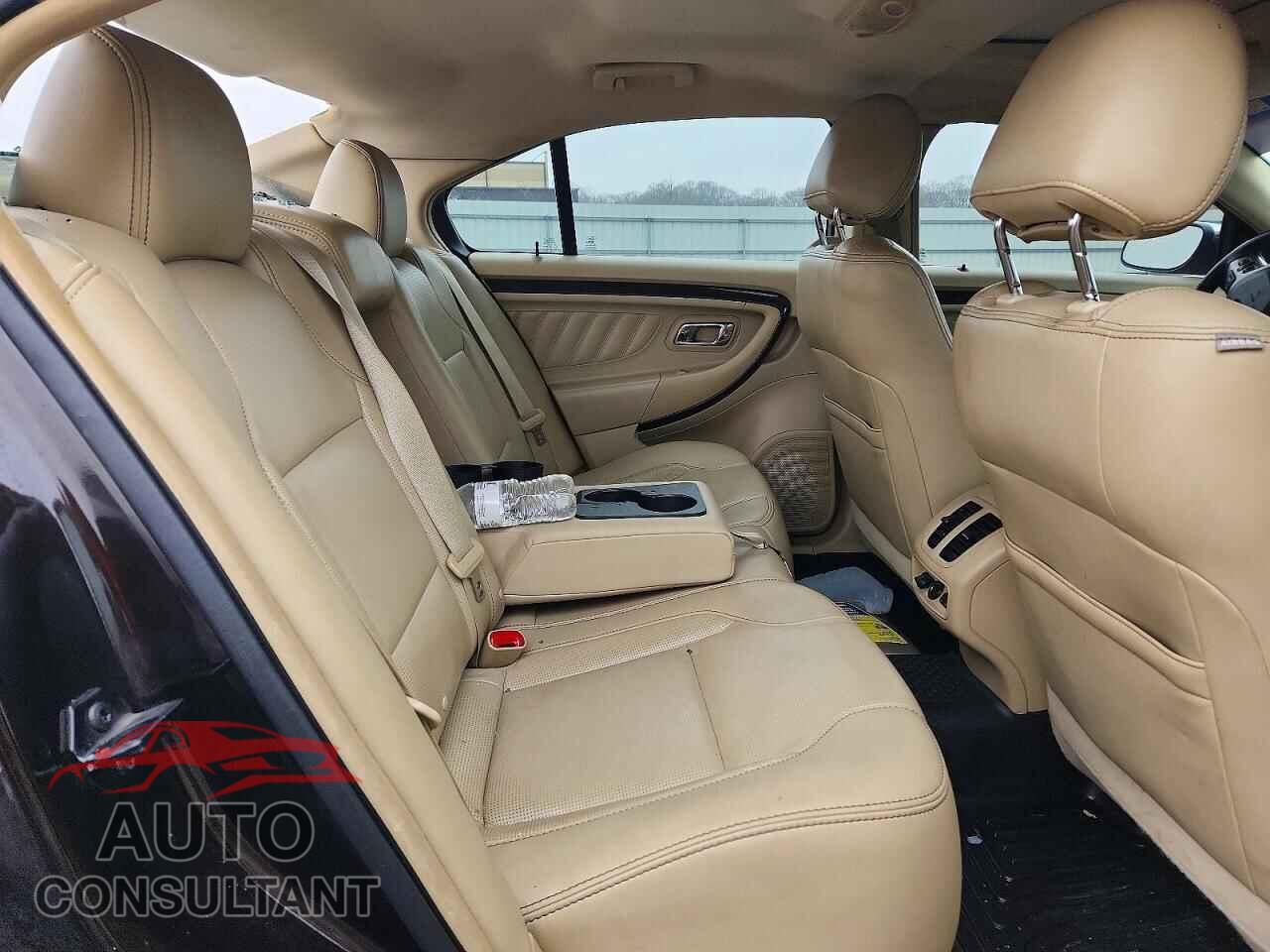 FORD TAURUS 2013 - 1FAHP2F81DG100747