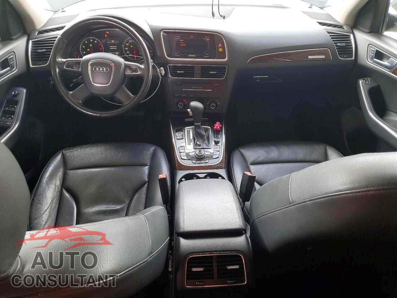 AUDI Q5 2012 - WA1LFAFP2CA016361