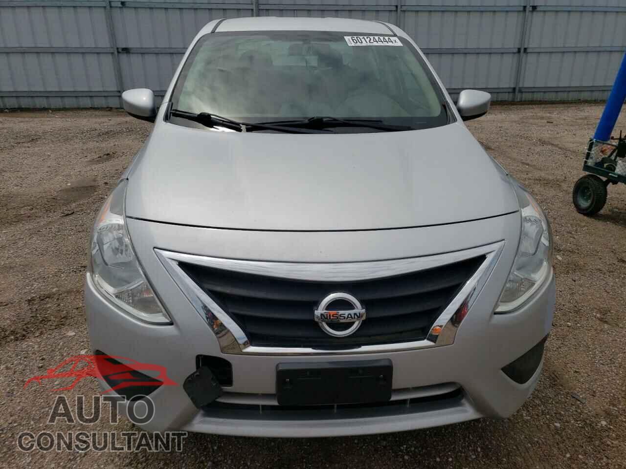 NISSAN VERSA 2017 - 3N1CN7AP1HK434647