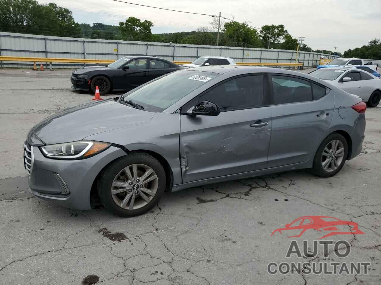 HYUNDAI ELANTRA 2018 - KMHD84LFXJU472276