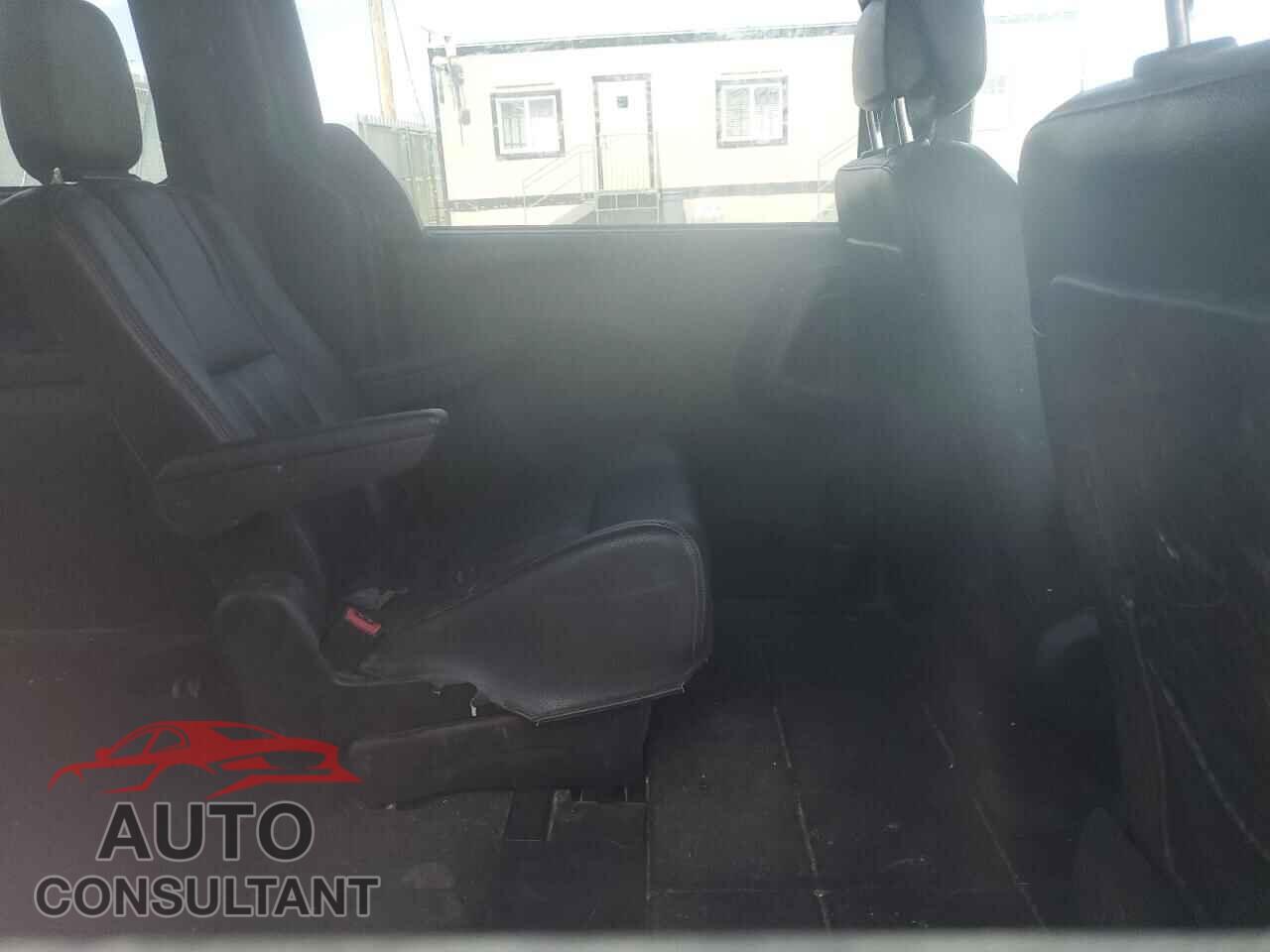 DODGE CARAVAN 2018 - 2C4RDGEG2JR219575