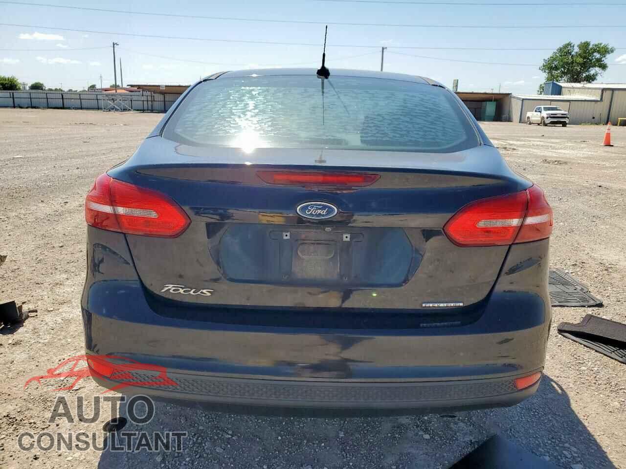 FORD FOCUS 2016 - 1FADP3E20GL275309