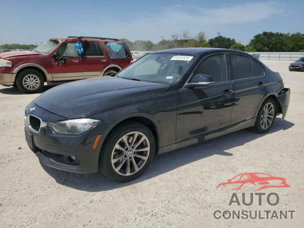 BMW 3 SERIES 2016 - WBA8E1G52GNU10627