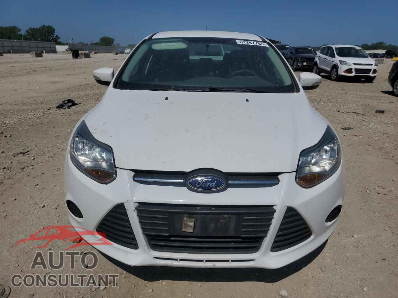 FORD FOCUS 2014 - 1FADP3F27EL145037