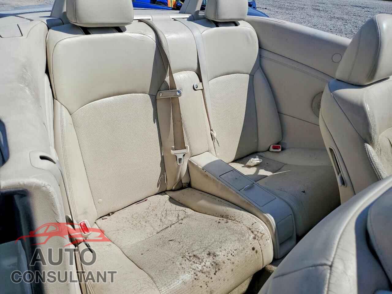 LEXUS IS 2010 - JTHFE2C22A2502372