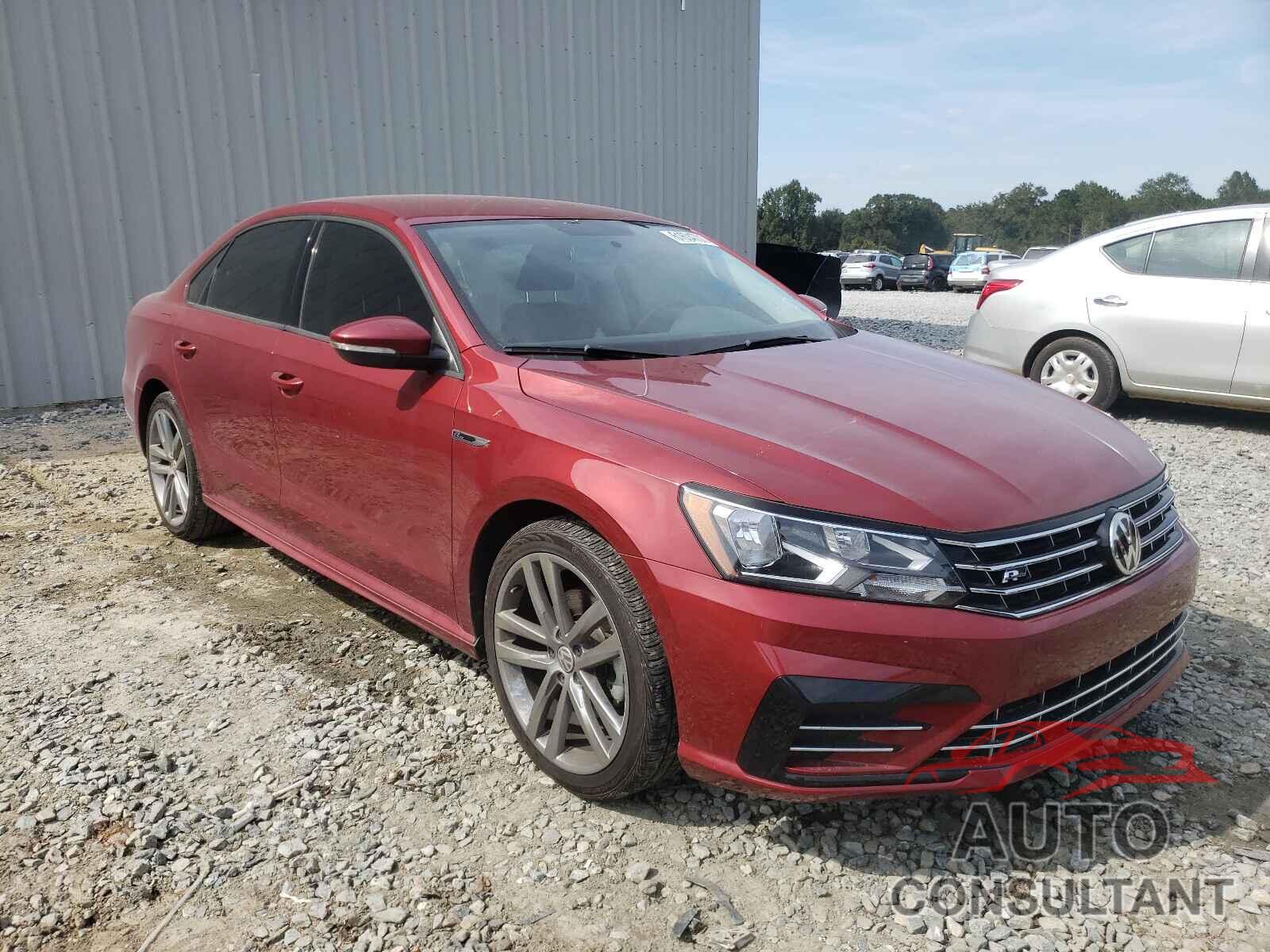 VOLKSWAGEN PASSAT 2018 - 1VWAA7A34JC014631