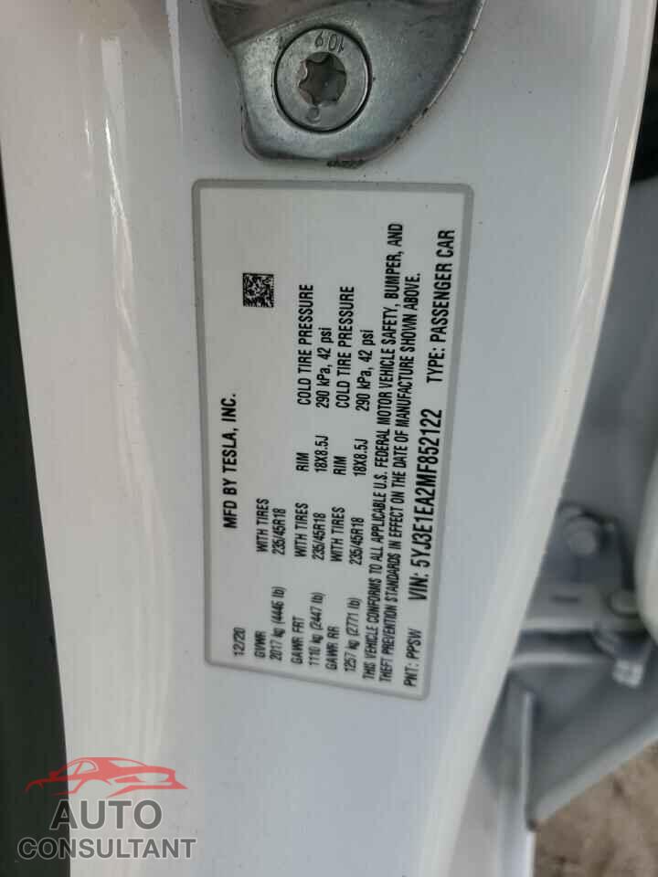 TESLA MODEL 3 2021 - 5YJ3E1EA2MF852122