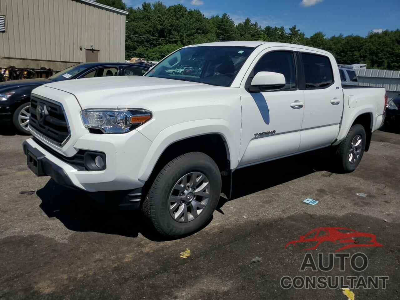 TOYOTA TACOMA 2019 - 5TFCZ5AN5KX175252