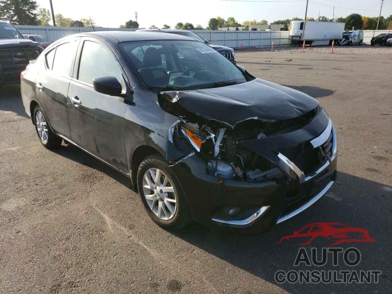 NISSAN VERSA 2017 - 3N1CN7AP1HL857531