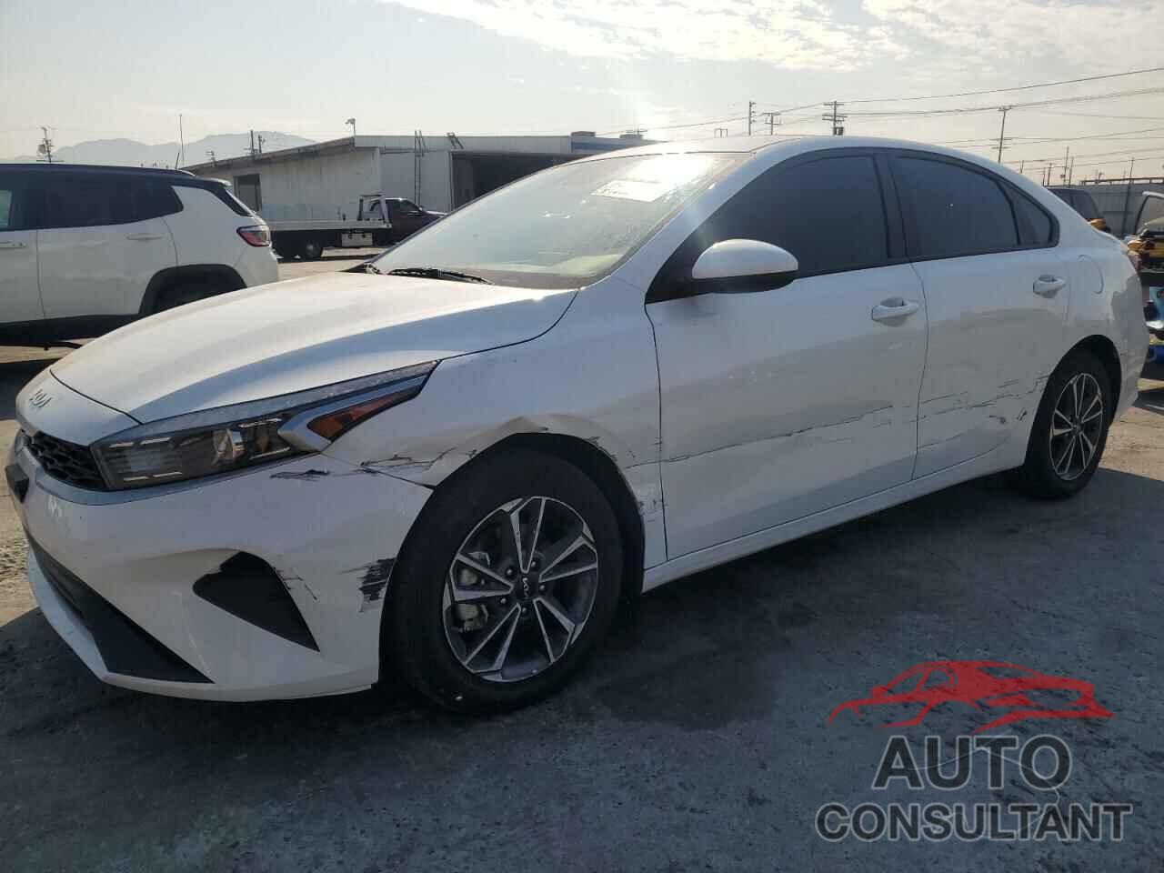 KIA FORTE 2023 - 3KPF24AD7PE675729
