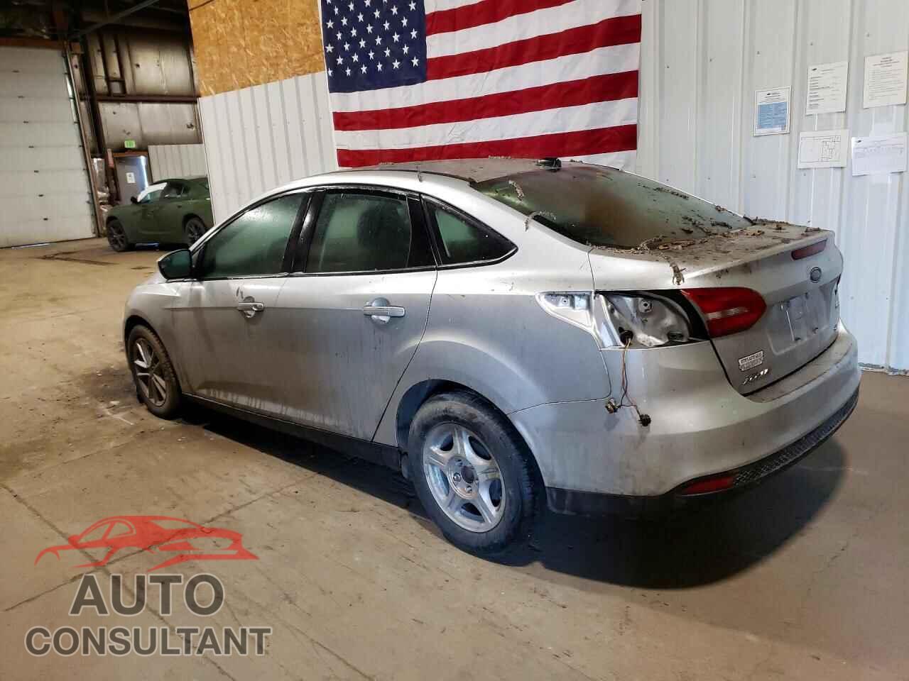 FORD FOCUS 2018 - 1FADP3F2XJL329107
