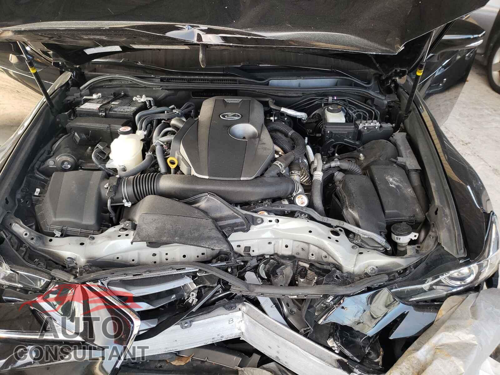 LEXUS IS 2017 - JTHBA1D2XH5060856