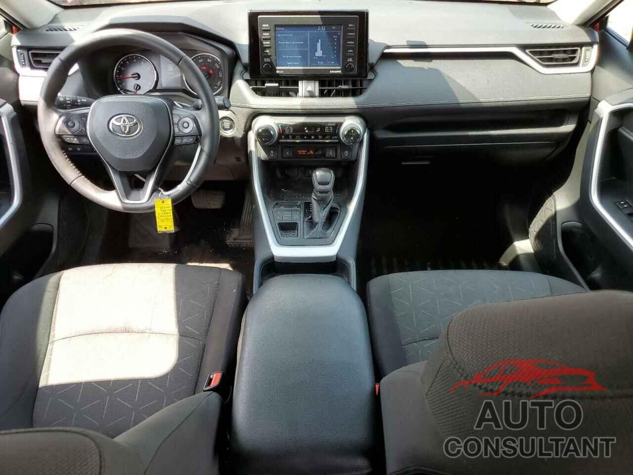 TOYOTA RAV4 2021 - 2T3P1RFV6MW237032