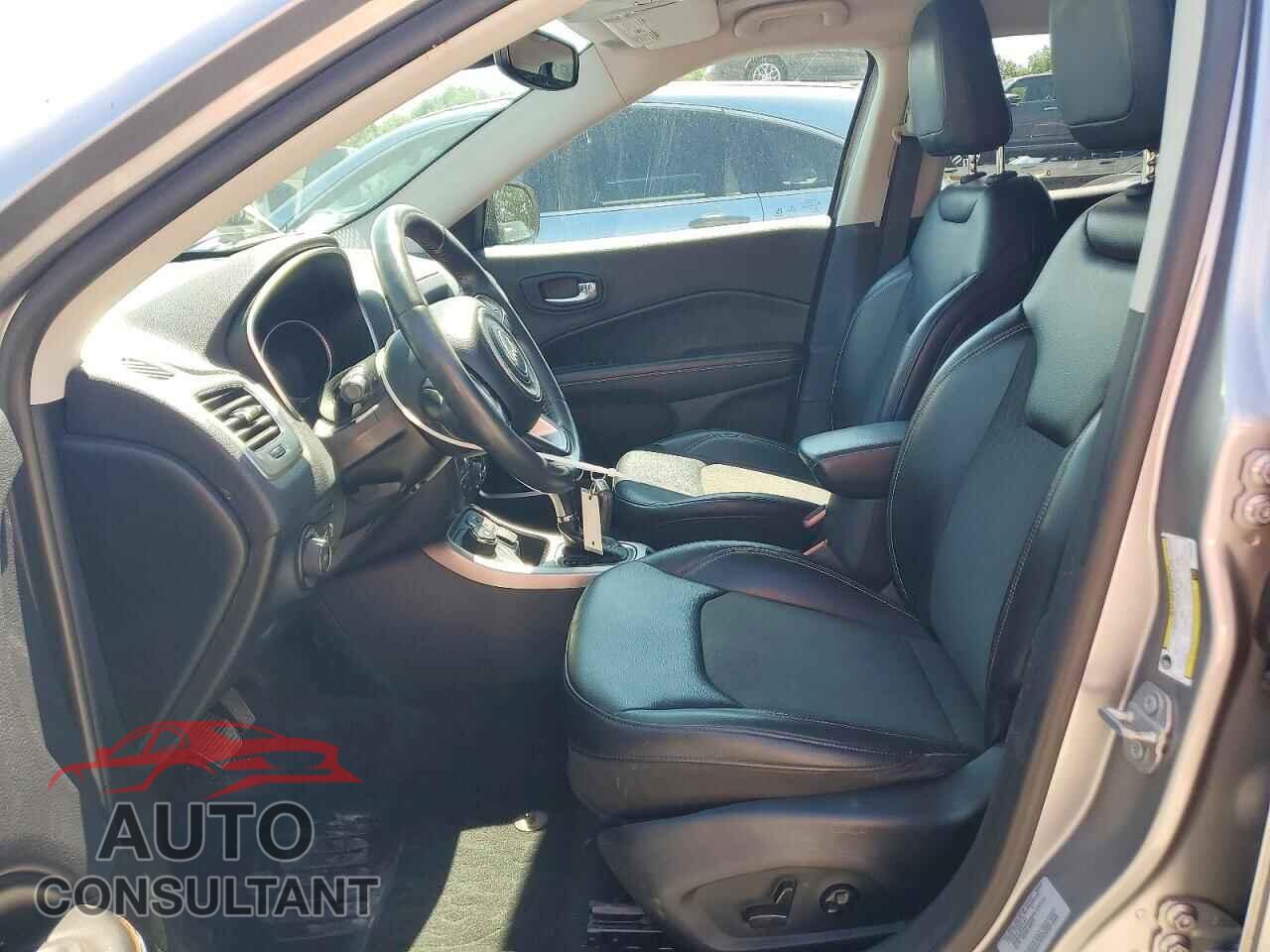 JEEP COMPASS 2017 - 3C4NJDBB7HT639693