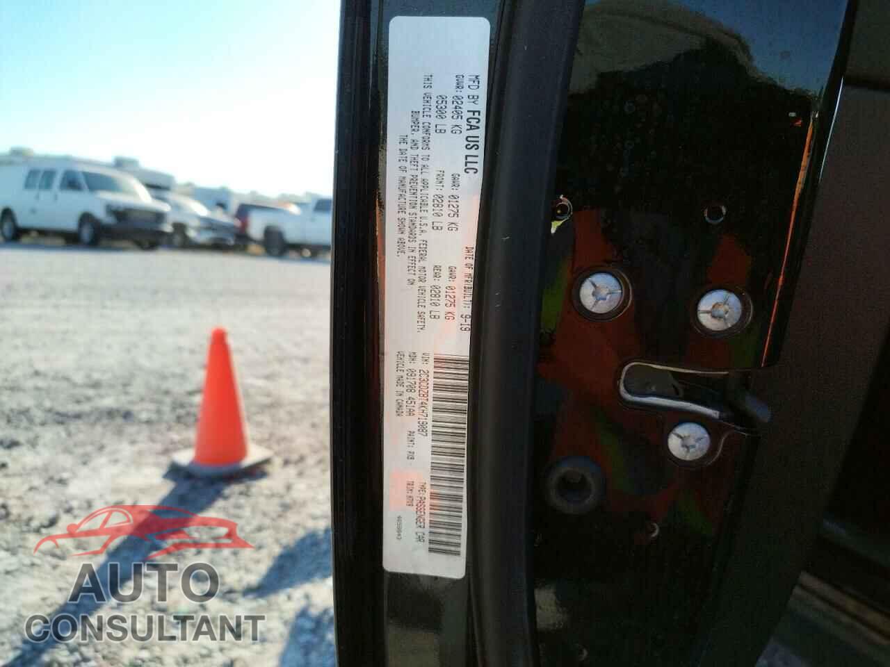 DODGE CHALLENGER 2019 - 2C3CDZBT4KH719087