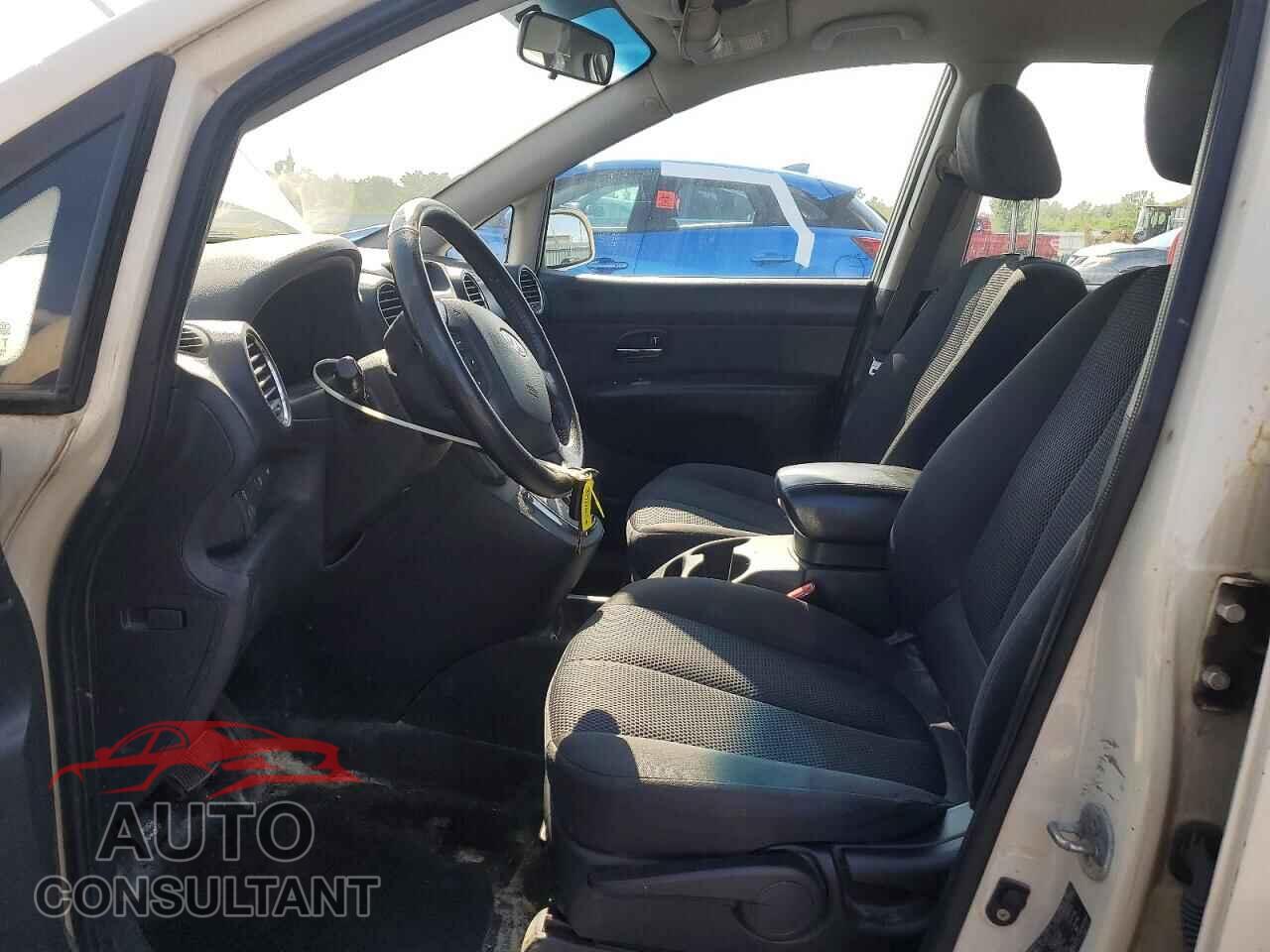 KIA RONDO 2012 - KNAHH8A65C7408564