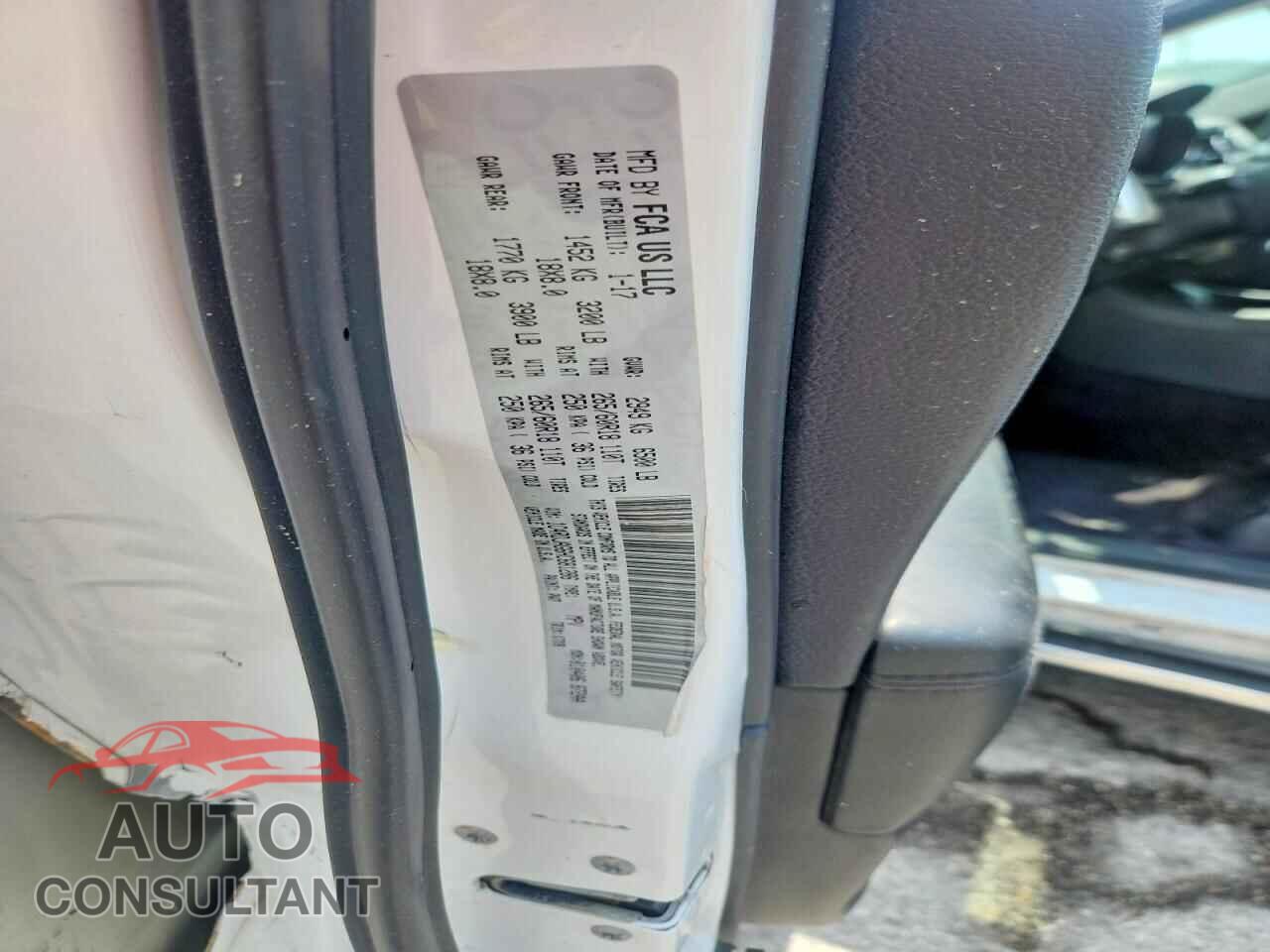 DODGE DURANGO 2017 - 1C4RDJAG6HC681286
