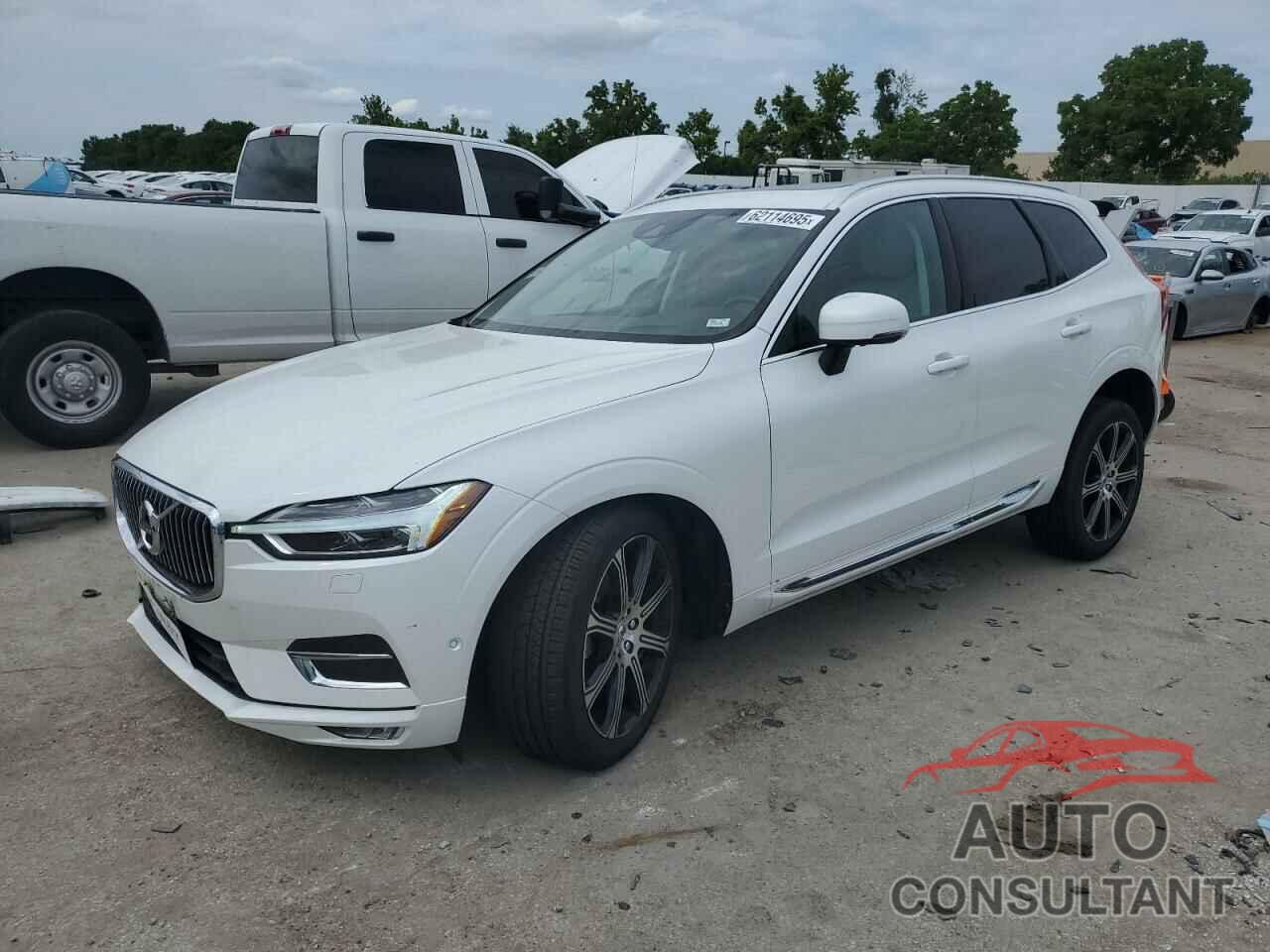VOLVO XC60 2019 - LYV102RL9KB193171
