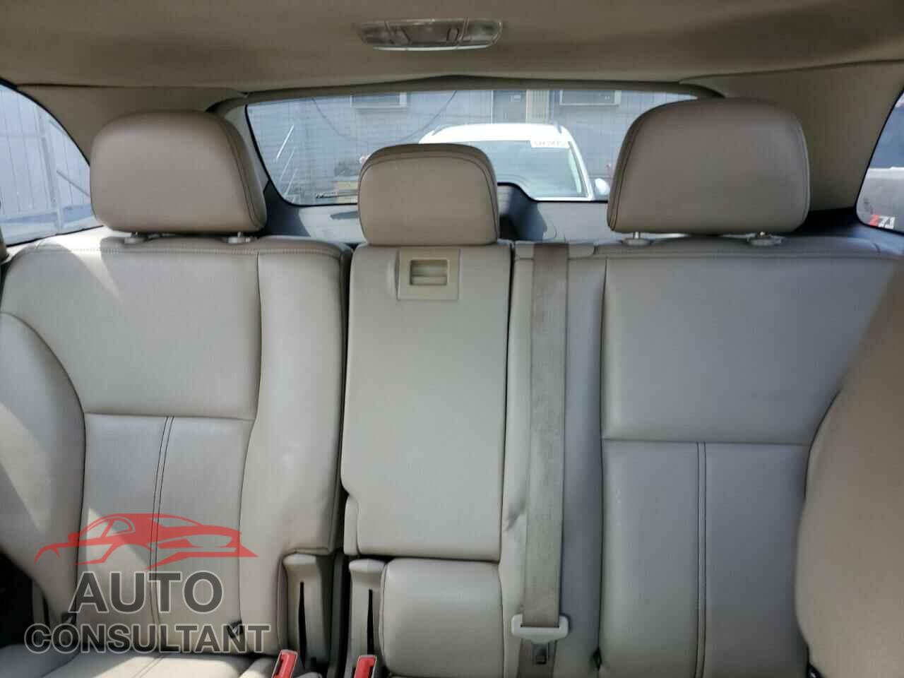 FORD EDGE 2011 - 2FMDK3JC2BBB08297