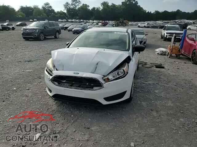 FORD FOCUS 2017 - 1FADP3E26HL322263