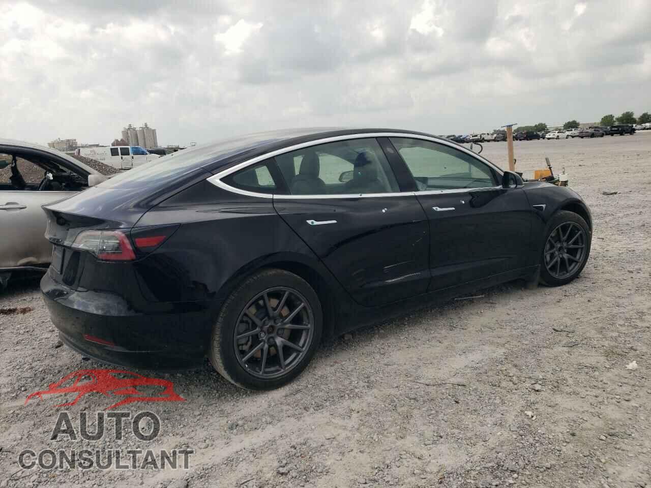 TESLA MODEL 3 2019 - 5YJ3E1EA8KF297660
