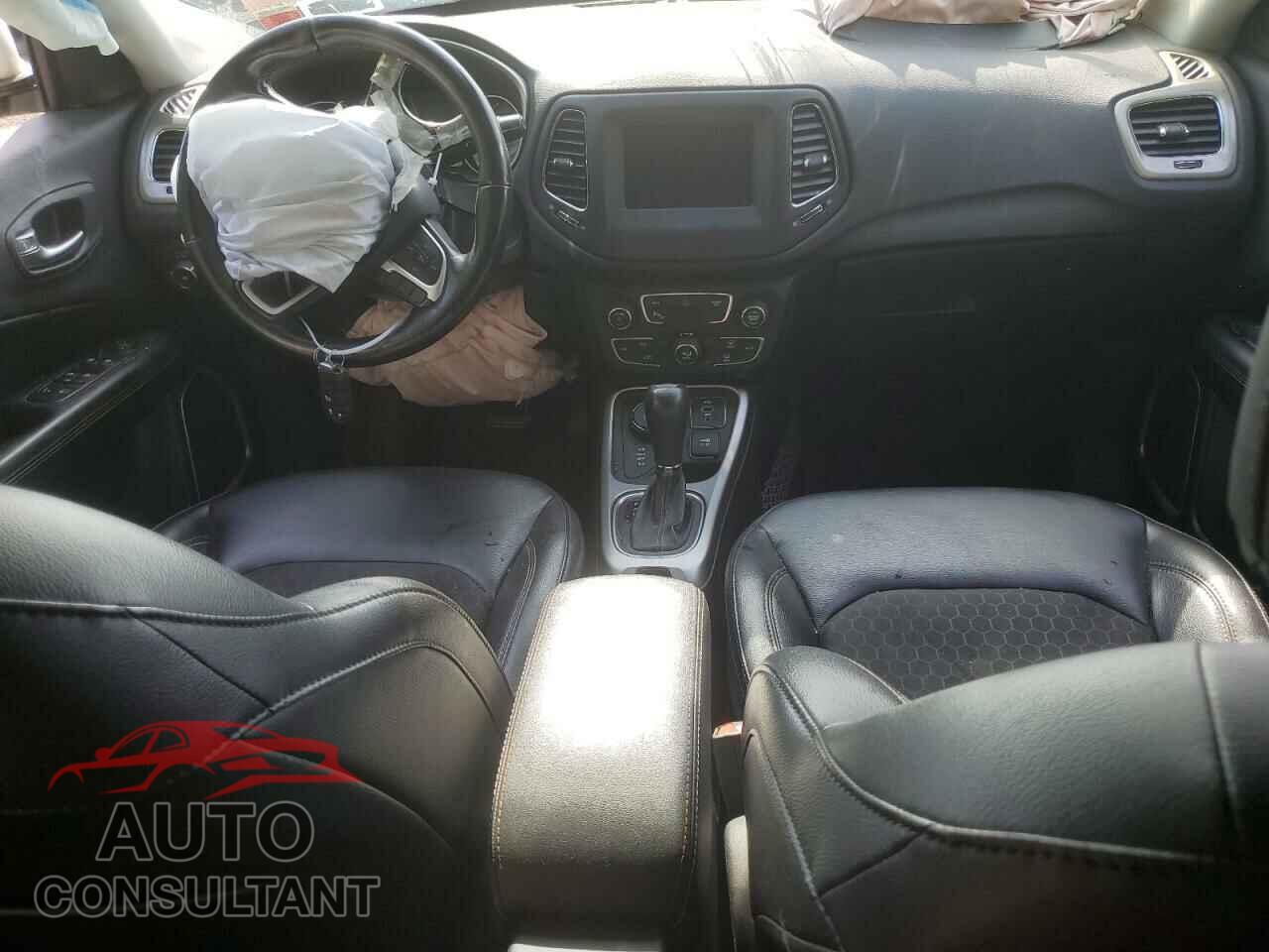 JEEP COMPASS 2018 - 3C4NJDBBXJT481355