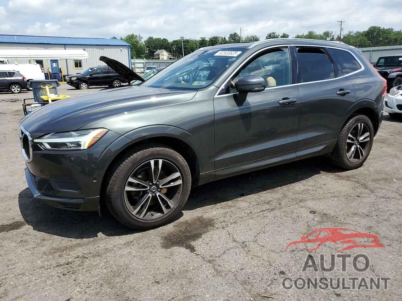 VOLVO XC60 2018 - LYV102RK0JB106179