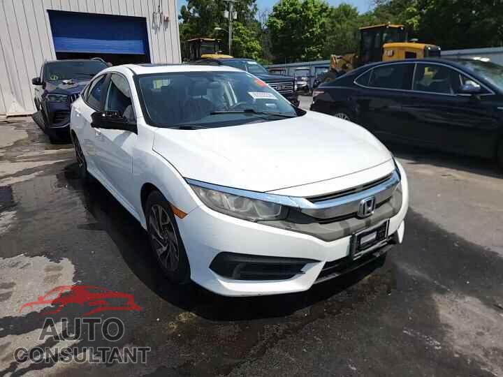 HONDA CIVIC 2017 - 2HGFC2F70HH553032