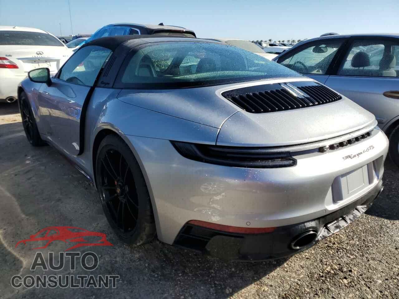 PORSCHE 911 2022 - WP0BB2A91NS231707