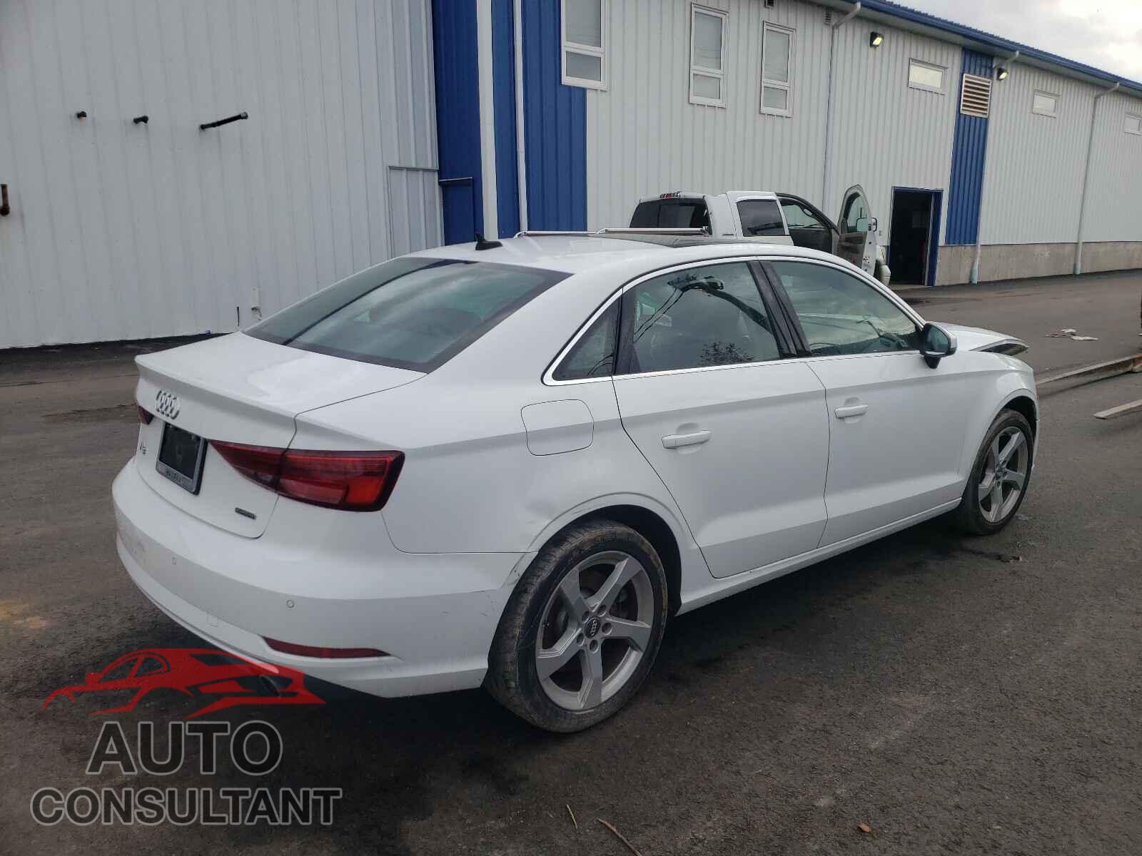 AUDI A3 2019 - WAUBEGFF2K1017648