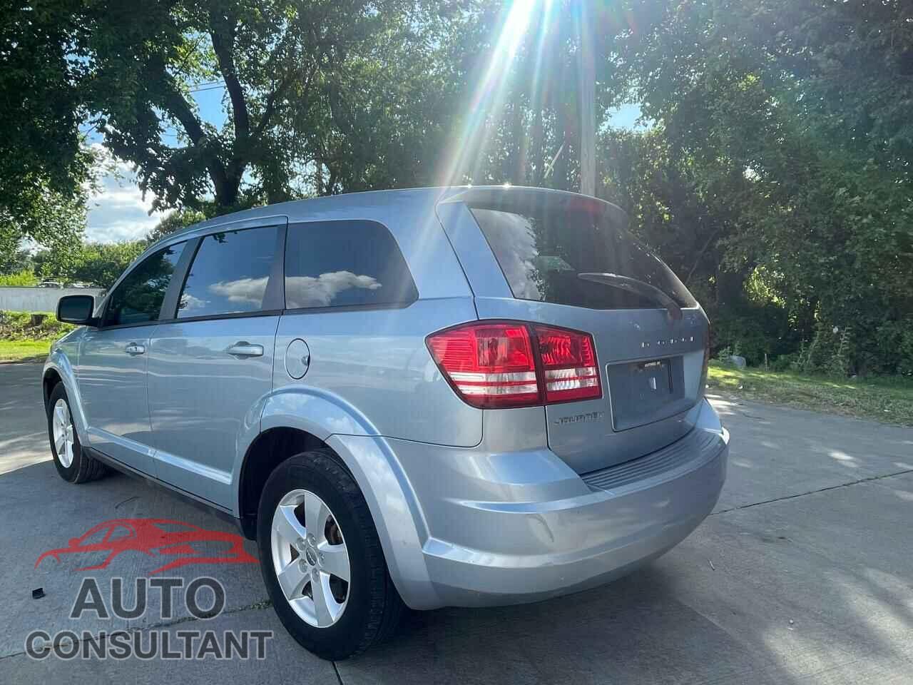 DODGE JOURNEY 2013 - 3C4PDCAB2DT558560