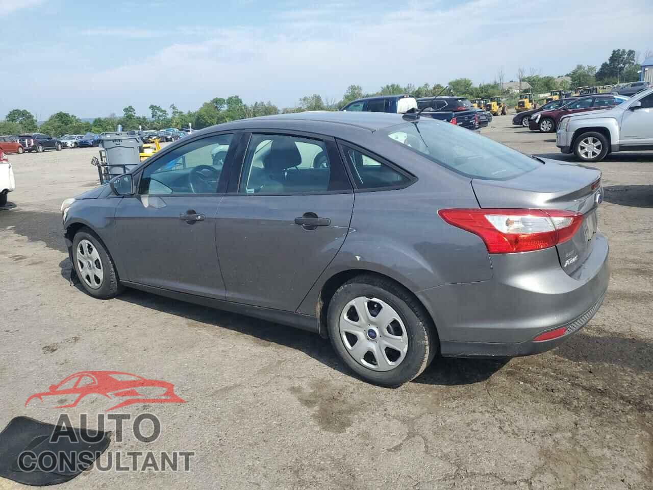 FORD FOCUS 2013 - 1FADP3E22DL141929